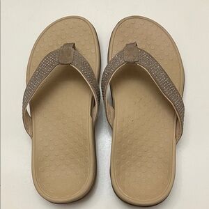 Elegant, glittery, Vionic Tan Sandals